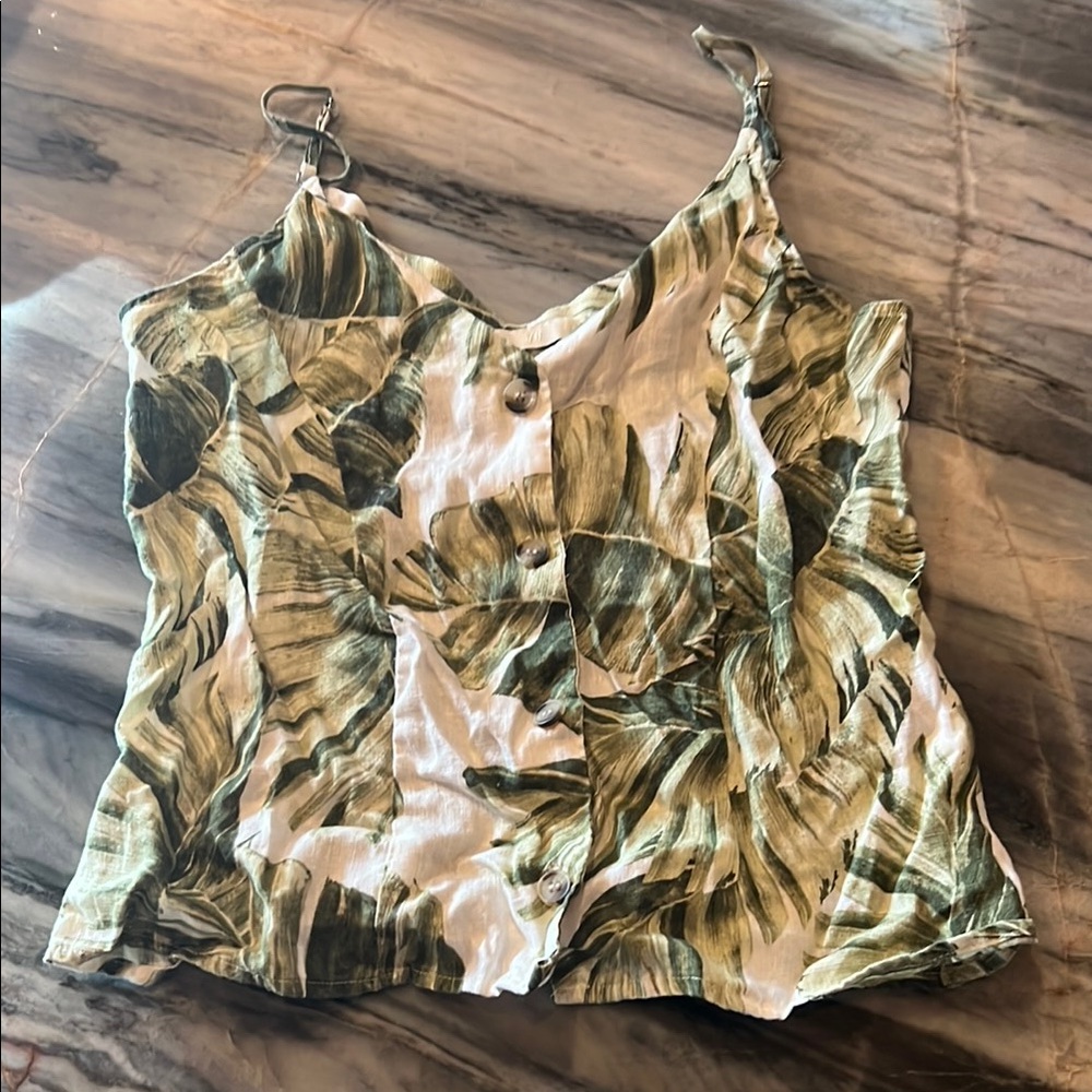 H&M Linen Leaf Print Green and White Women's Top
